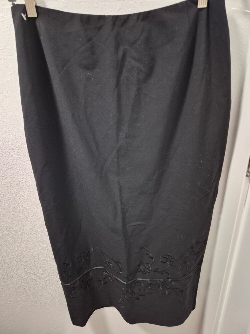 Emanuel Ungaro Womens Black Floral Embroidered Wool Blend Pencil Skirt Size 14
